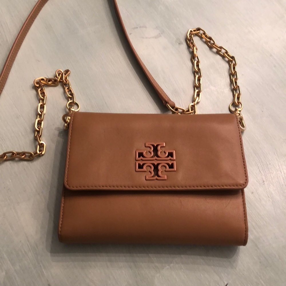 Tory Burch Britten Chain wallet purse